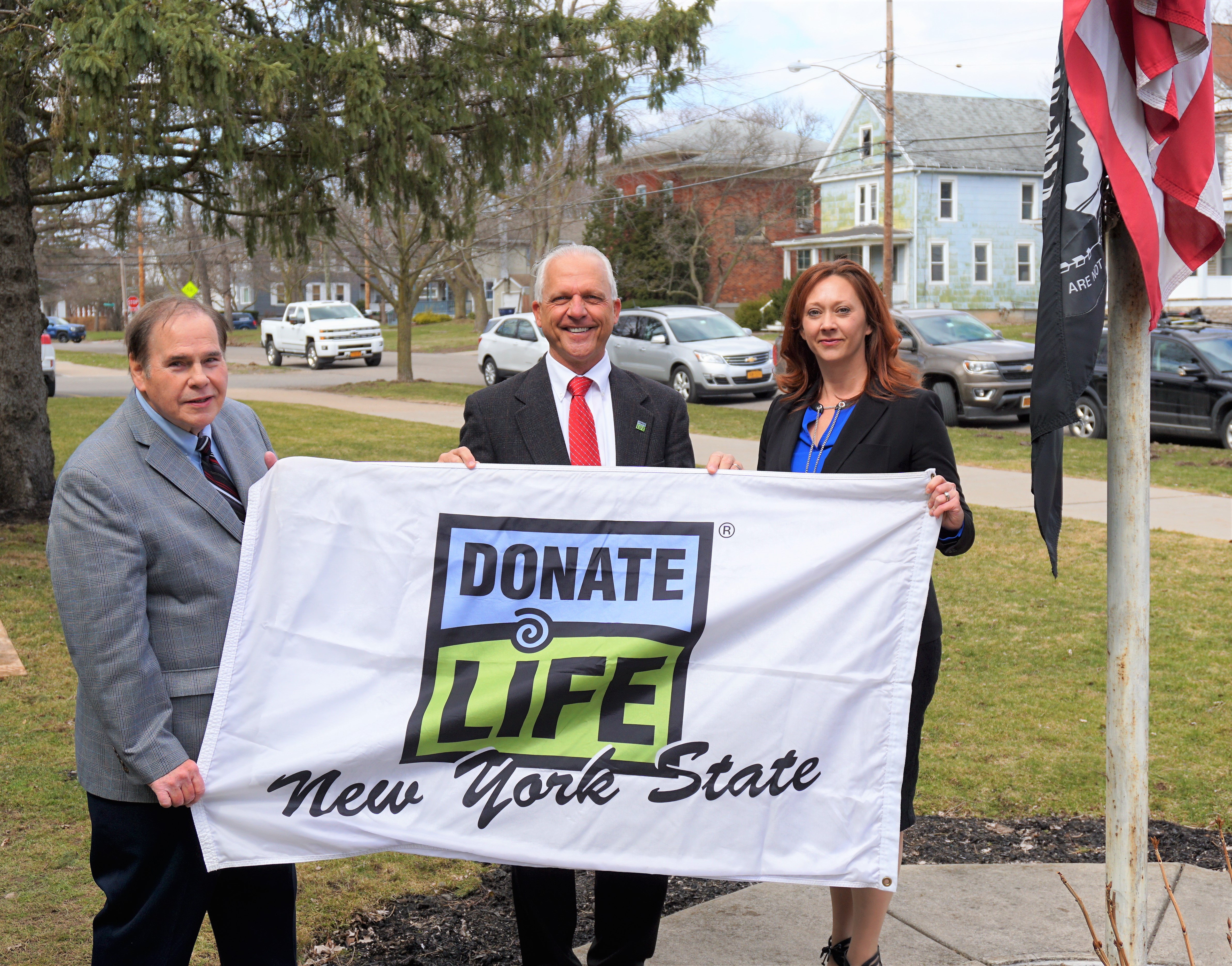 Niagara Donate Life Flag Raise 4-3-2019